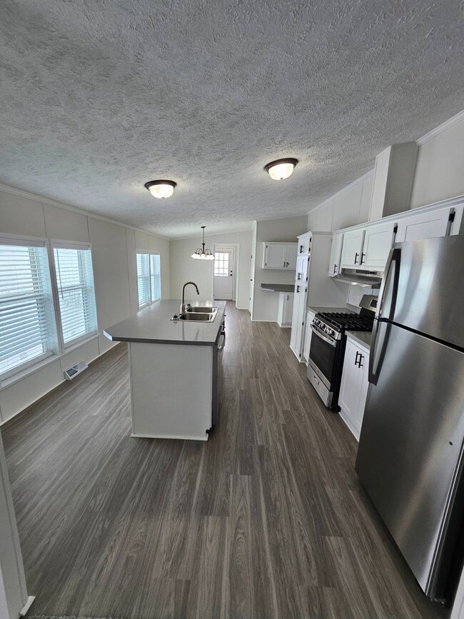 1559 Dover Dr unit 77, Martin, MI 49070 - photo 4