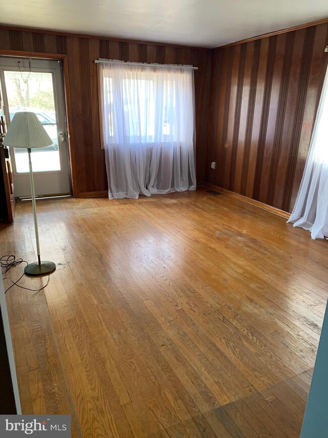 930 Summit Ave, Hagerstown, MD 21740 - photo 4