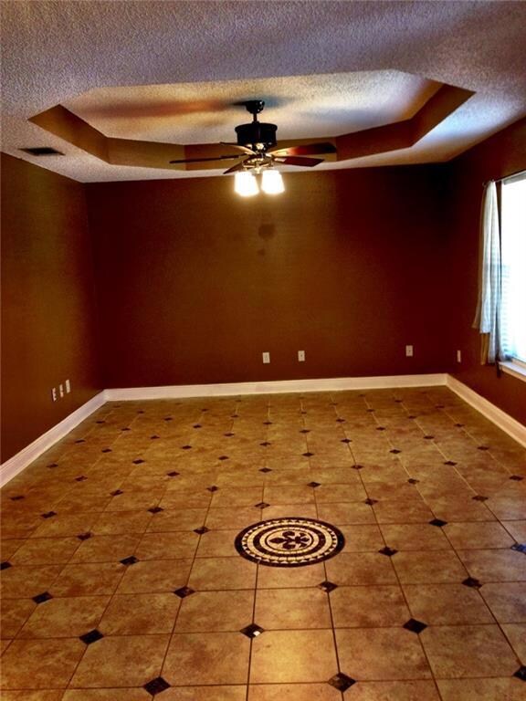 4069 Regina Coeli Ct, Marrero, LA 70072 - photo 5