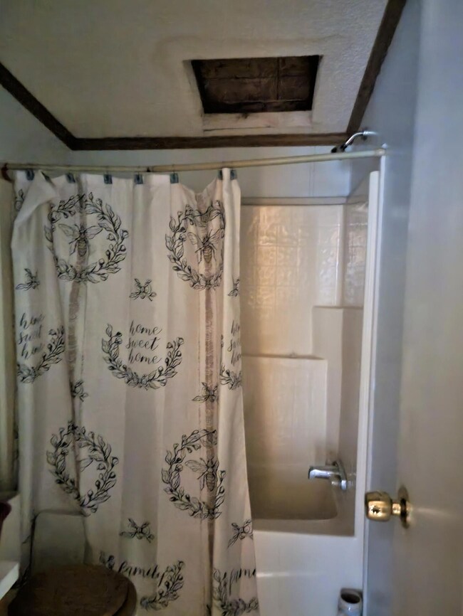 FULL BATH
