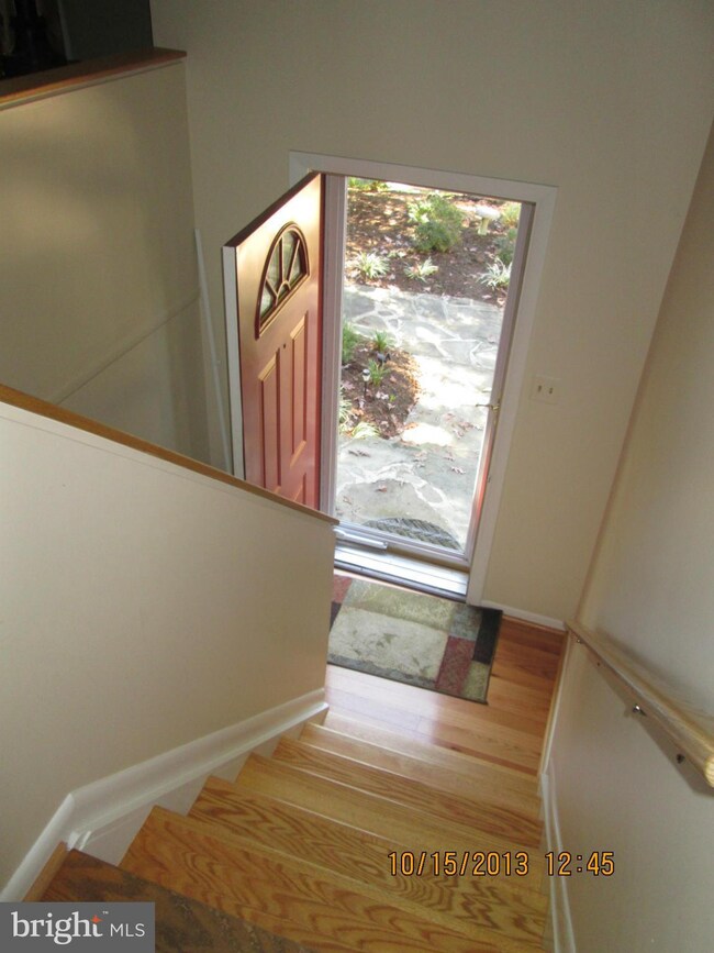 403 Edgemere Dr, Annapolis, MD 21403 - photo 2