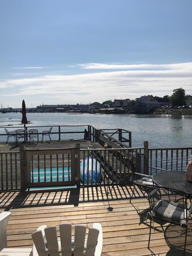 39 Union St unit 2, Boothbay Harbor, ME 04538 - photo 3