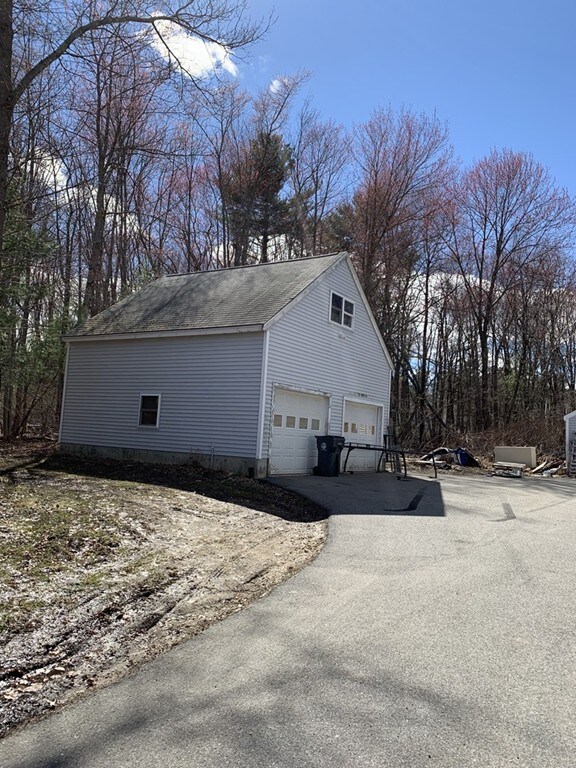 452 Lake St, Haverhill, MA 01832 - photo 6