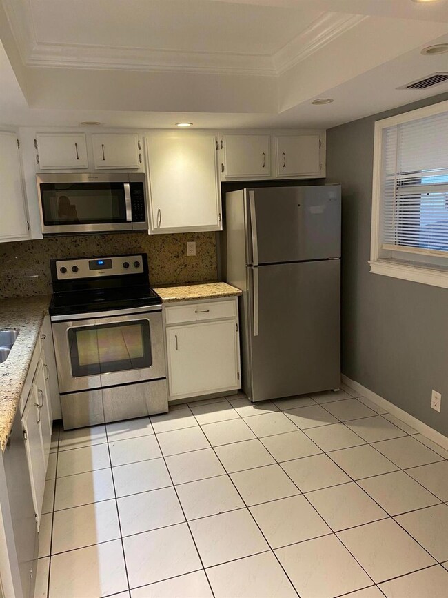 3951 NE 18th Ave unit 1502, Pompano Beach, FL 33064 - photo 4