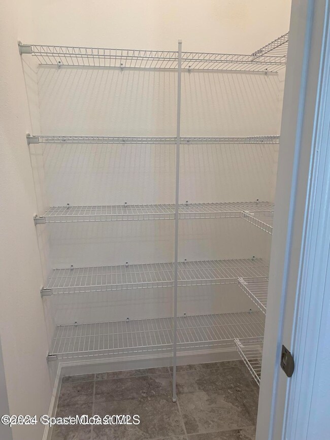 2310 AC- PANTRY