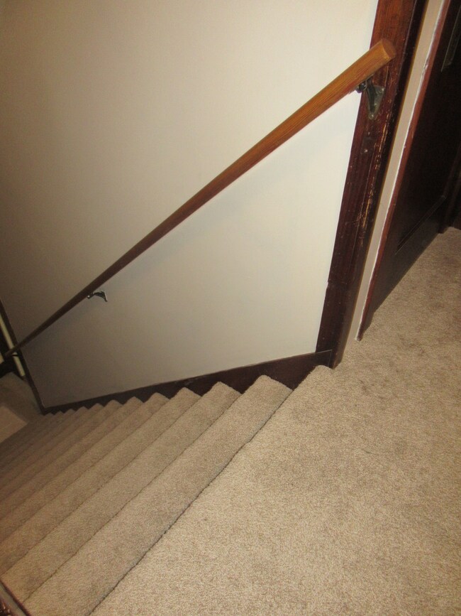 1055 E 2300 Rd N, Danforth, IL 60930 - photo 3