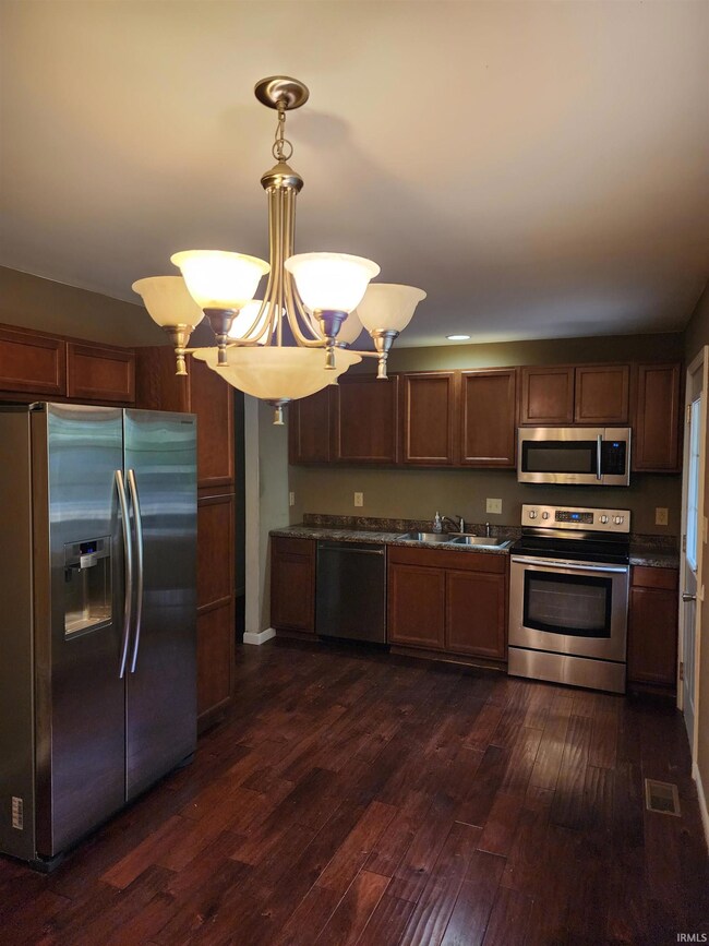 6679 Concord Dr, Newburgh, IN 47630 - photo 7