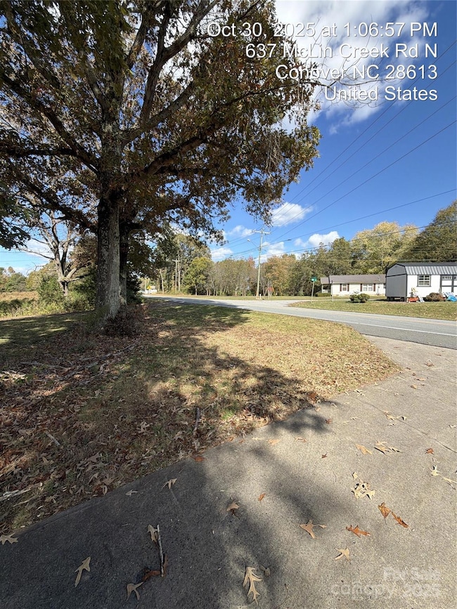 637 N McLin Creek Rd, Conover, NC 28613 - photo 4
