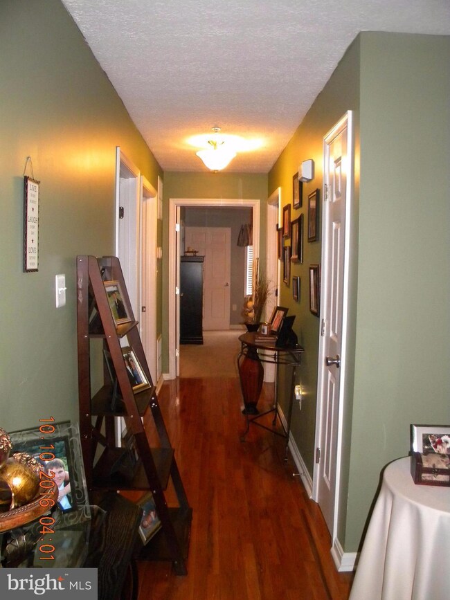 85 C-6 Hailey Ln unit C6, Strasburg, VA 22657 - photo 6