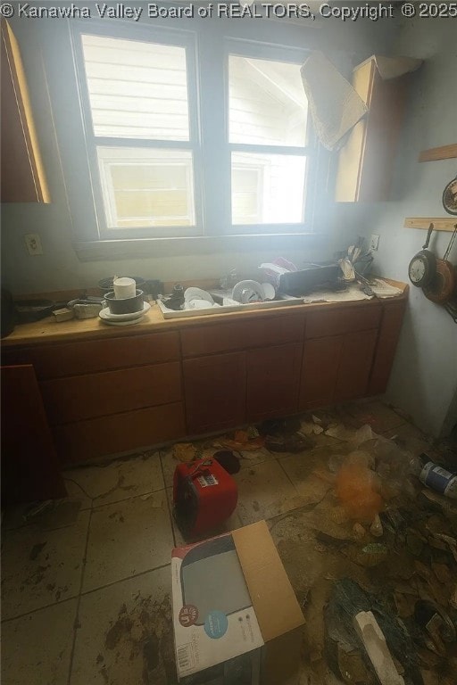 349 5th Ave W, Huntington, WV 25701 - photo 5