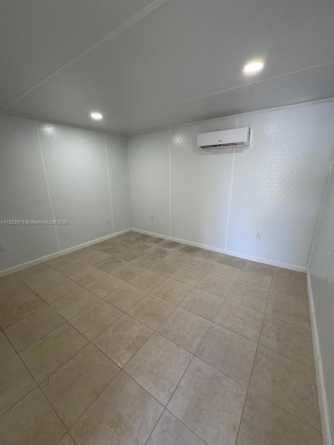 15020 NW 12th Ave unit left side, Miami, FL 33168 - photo 5