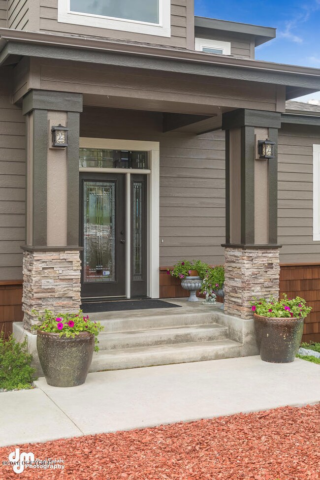 5910 Prominence Pointe Dr-large-002-27-F