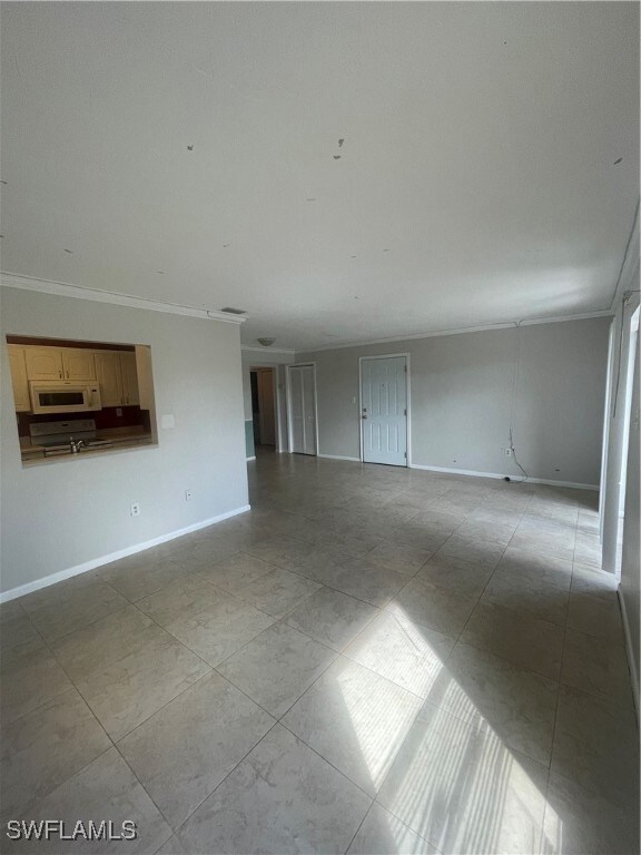12648 Kenwood Ln unit C, Fort Myers, FL 33907 - photo 3