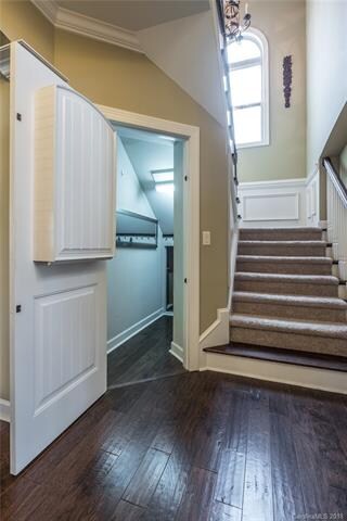 Hidden niche