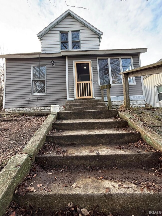 1819 S Scott St, South Bend, IN 46613 - photo 7