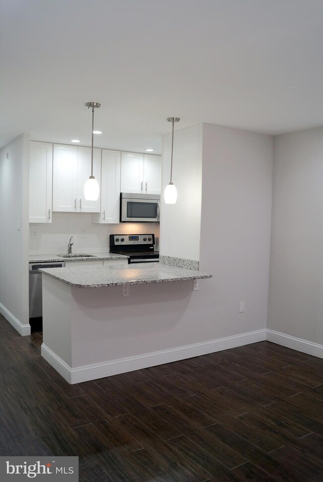 1841 Biltmore St NW unit A, Washington, DC 20009 - photo 4