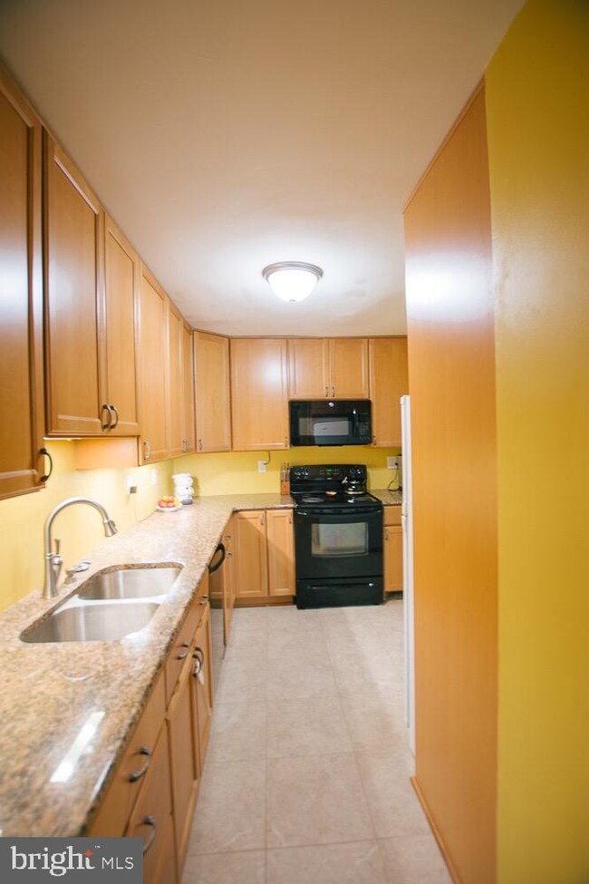 9080 Moonshine Hollow unit D, Laurel, MD 20723 - photo 4