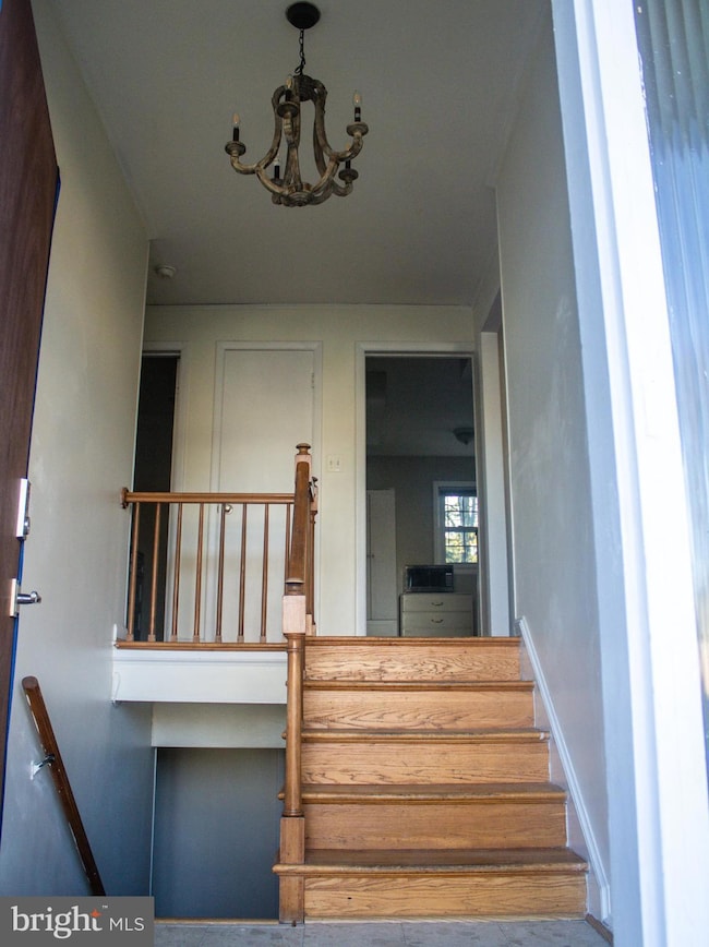 3314 Dauphine Dr, Falls Church, VA 22042 - photo 2