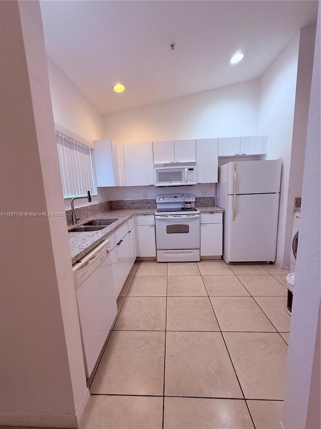 3820 SW 48th Ave unit E31, Hollywood, FL 33023 - photo 2