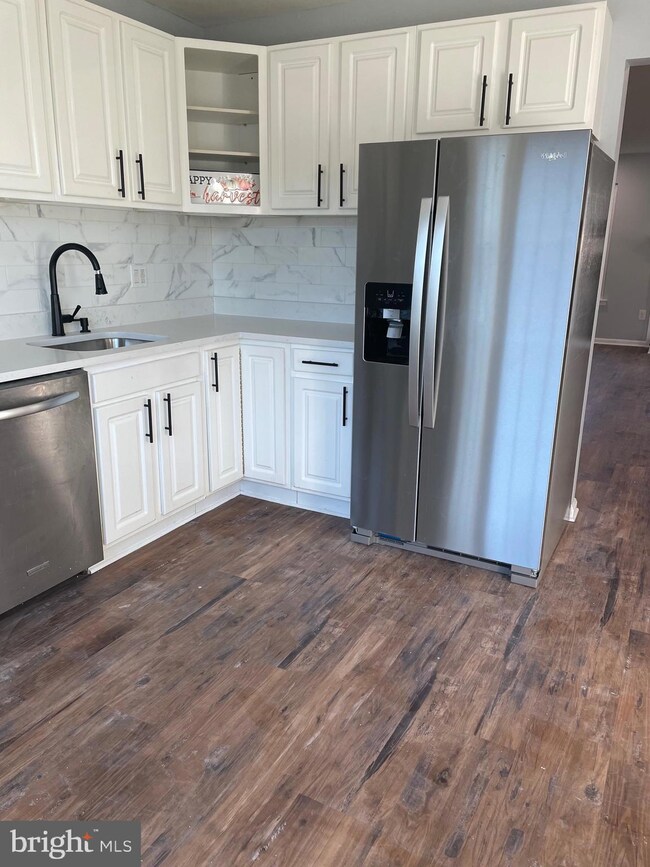 7650 N Arbory Way, Laurel, MD 20707 - photo 5