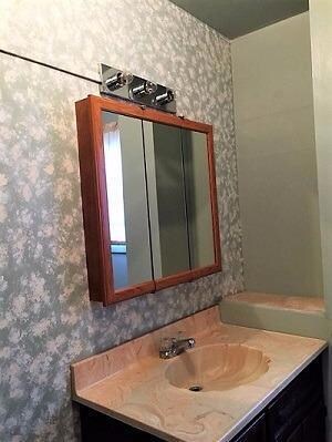 875 Lawnsdale Rd, Medford, OR 97504 - photo 6