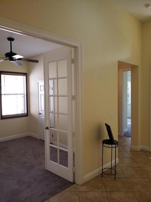 Going into Bedroom/Den/Study