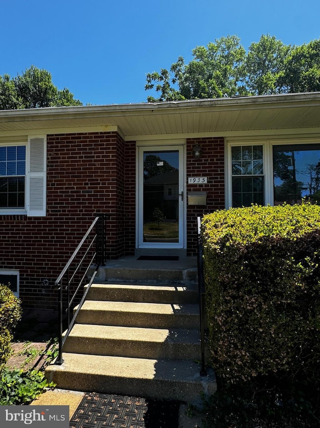 1935 Beaver Ln, McLean, VA 22101 - photo 3