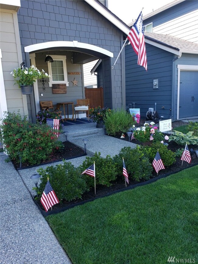 809 Louise Wise Ave NW, Orting, WA 98360 - photo 2