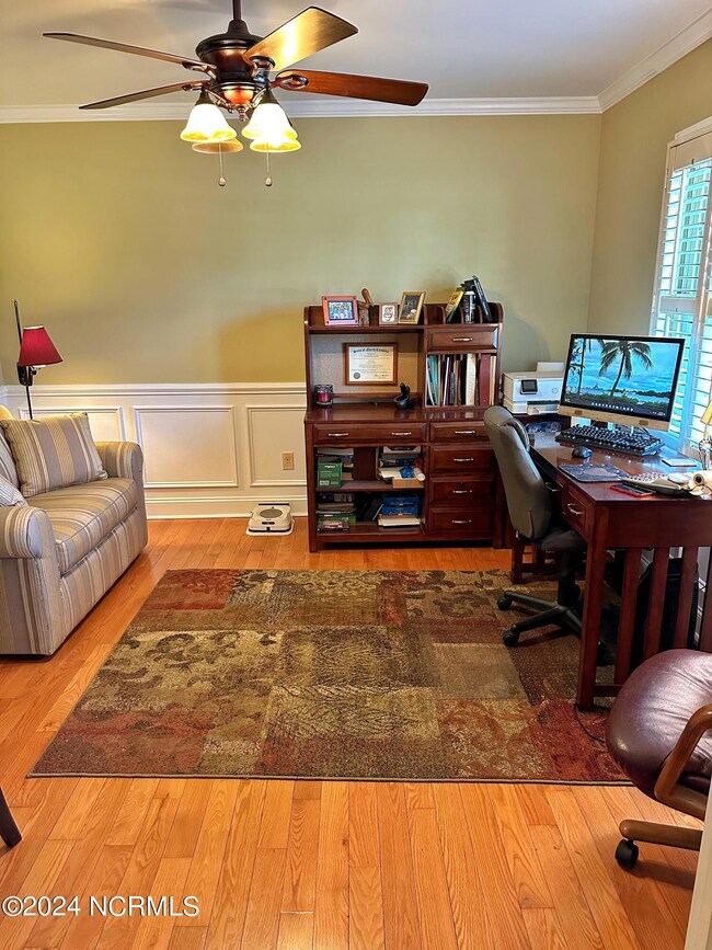 517 University Dr, Jacksonville, NC 28546 - photo 3