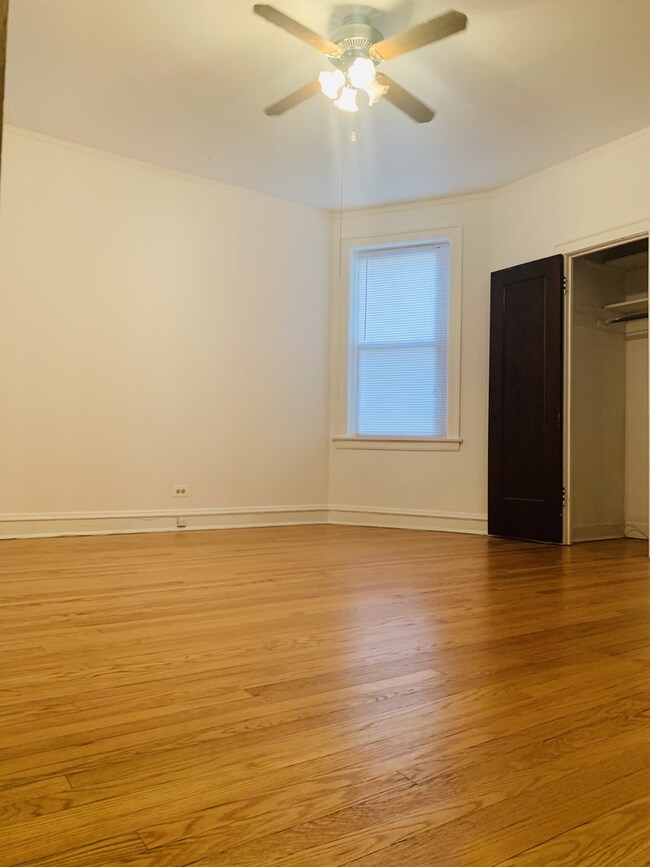 6316 N Rockwell St unit 3, Chicago, IL 60659 - photo 5