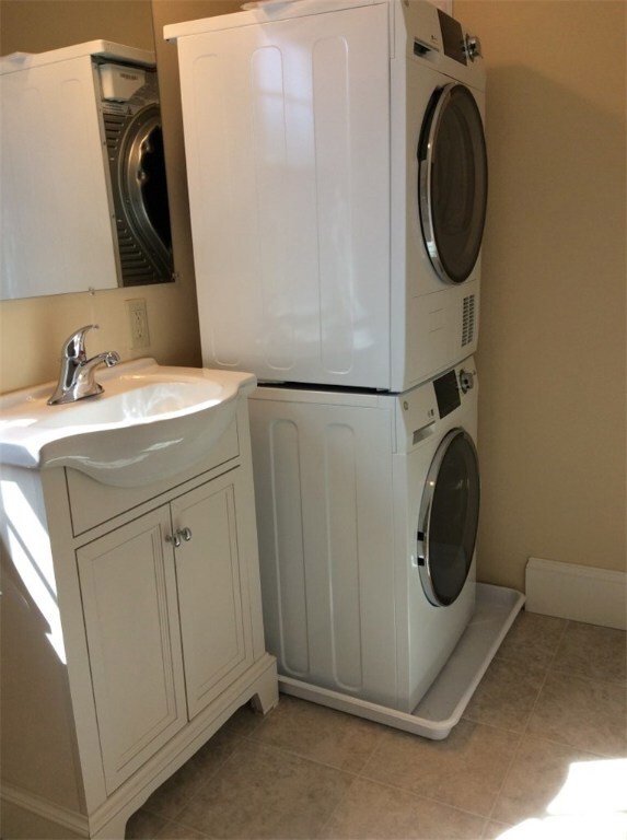 109 Main St unit 1, Warren, RI 02885 - photo 5