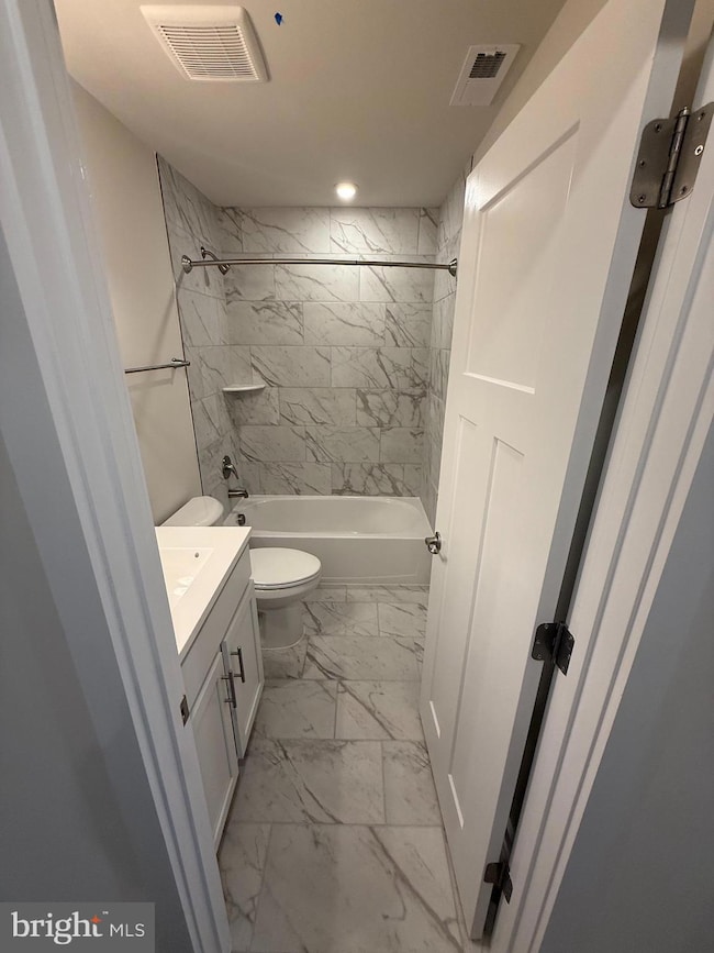 377 Monroe Ave, Ranson, WV 25438 - photo 6