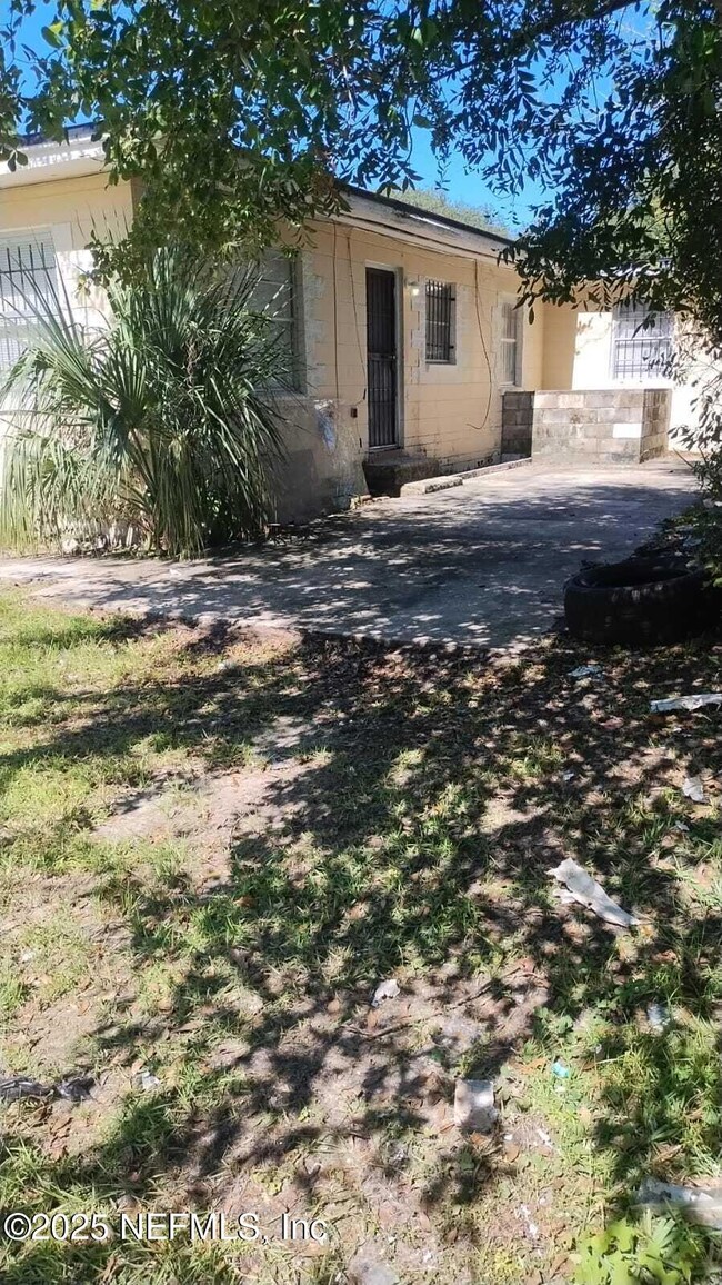 1599 W 30th St unit 2, Jacksonville, FL 32209 - photo 4