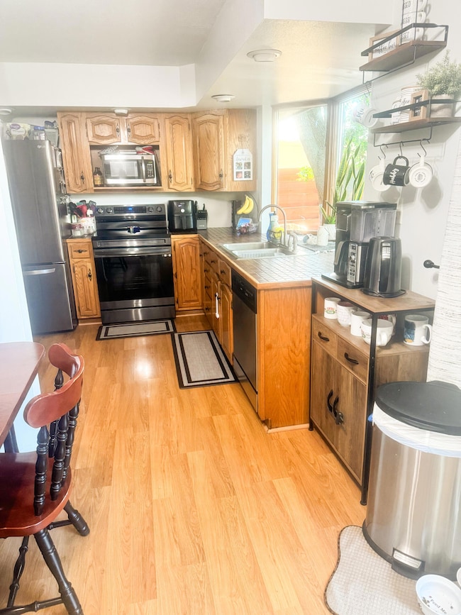 513 S Dobson St, Mitchell, SD 57301 - photo 7