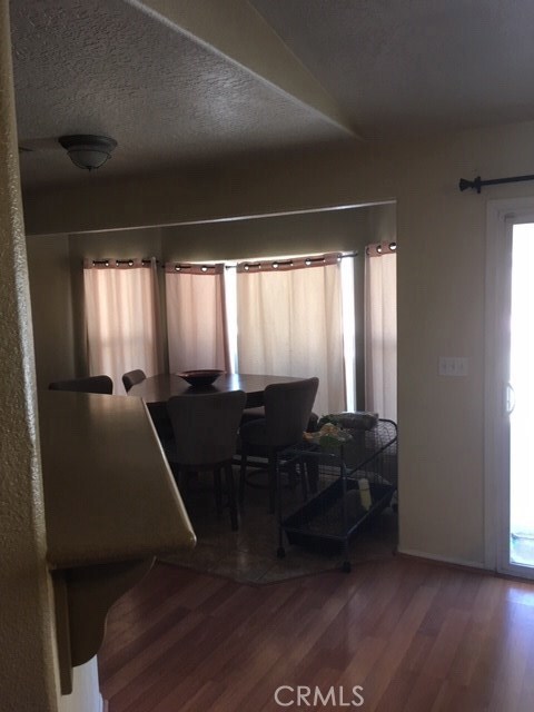 14454 Holly Dr, Victorville, CA 92395 - photo 7