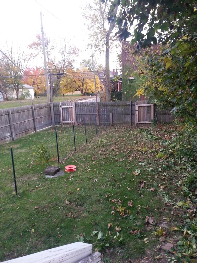 2014 backyard duplex