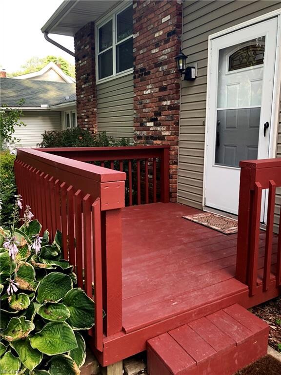 6210 Larkhall Dr, Madison, OH 44057 - photo 2