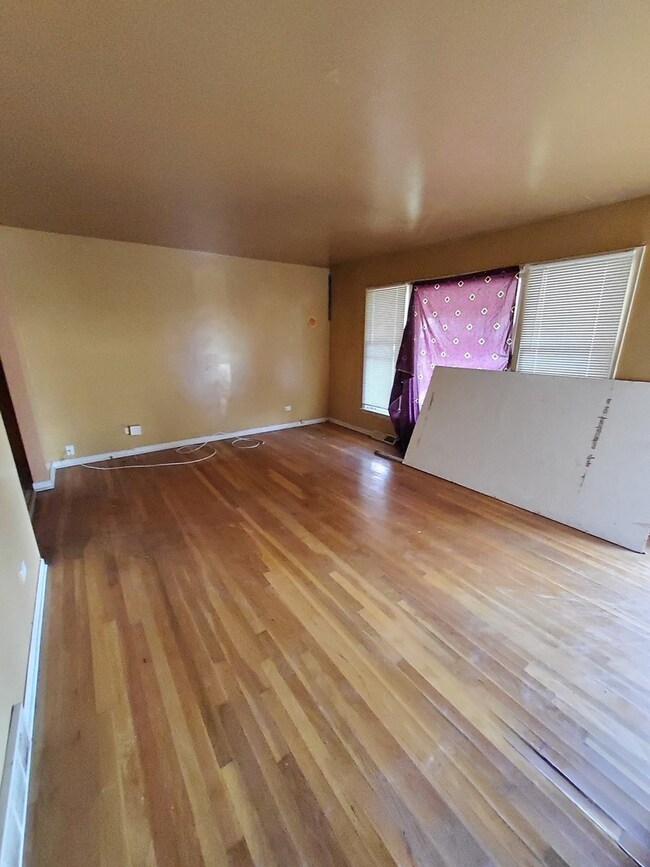 3506 Hazel Ln, Hazel Crest, IL 60429 - photo 4