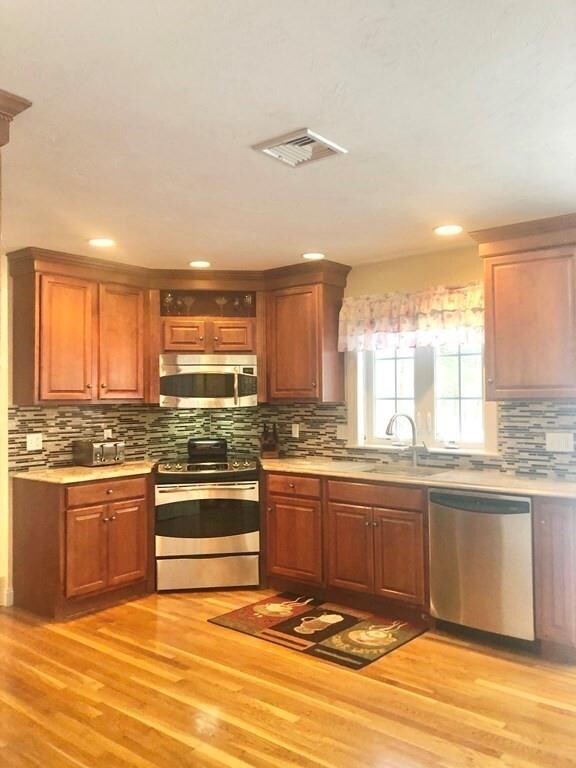 9 Sigmund Way, Walpole, MA 02081 - photo 3