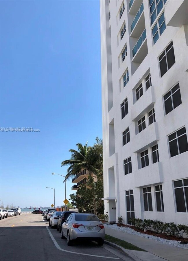 520 NE 29th St unit 703, Miami, FL 33137 - photo 2