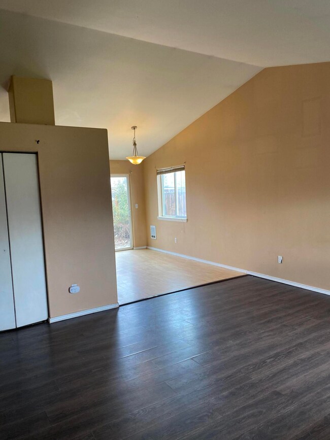 3113 SW Metolius Place, Redmond, OR 97756 - photo 4