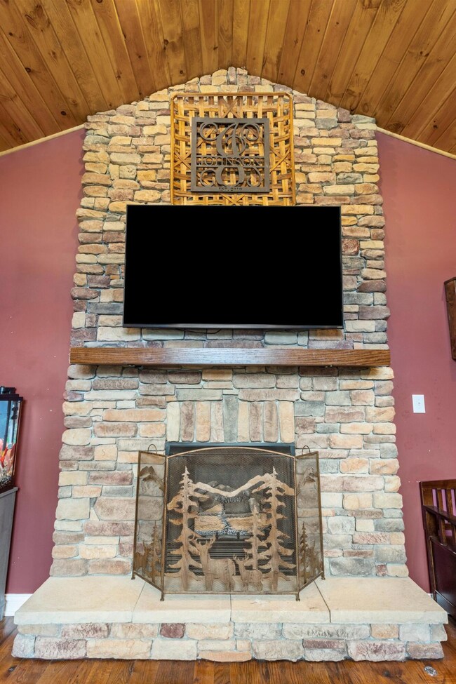 2295 Patterson Rd, Versailles, KY 40383 - photo 7