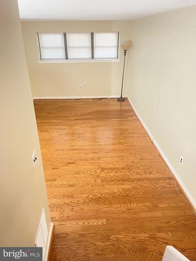 218 Keats Ct, Sicklerville, NJ 08081 - photo 3