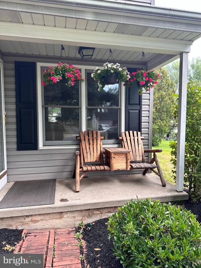 4314 Sylvan Dr, Reading, PA 19606 - photo 3