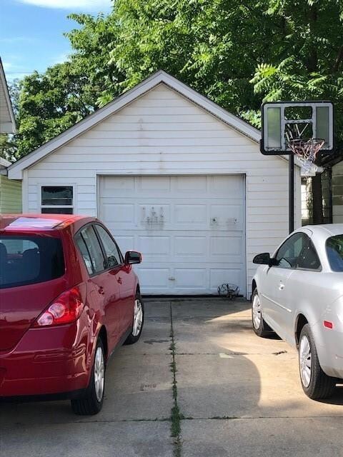 602 E Thompson St, Edinburgh, IN 46124 - photo 7