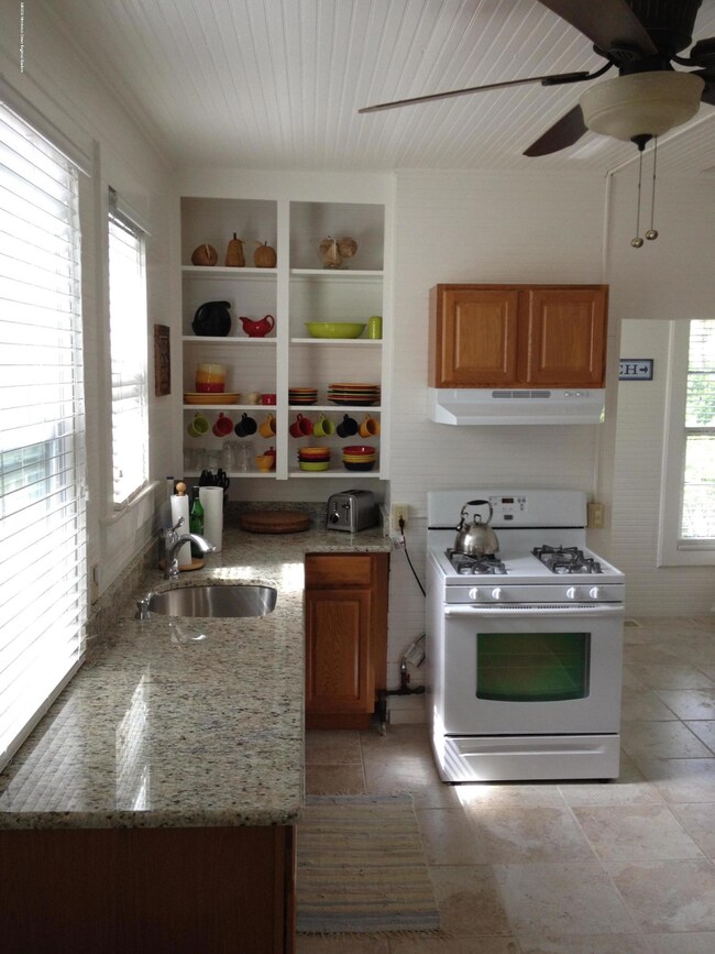 501 Ludlow Ave unit Rear, Spring Lake, NJ 07762 - photo 6