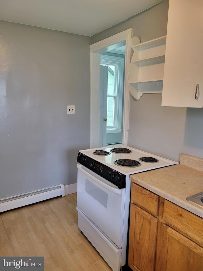 305 Brower Ave, Phoenixville, PA 19460 - photo 4