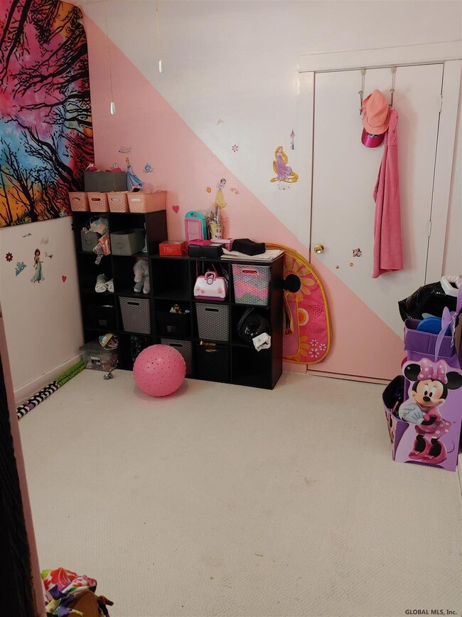 386 Mountain St, Albany, NY 12209 - photo 6