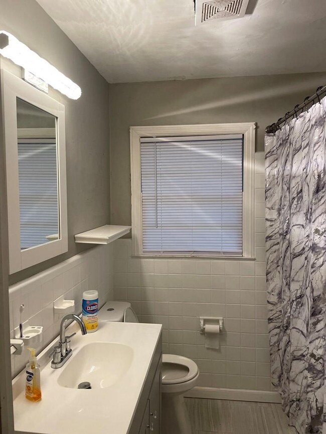 1503 W 4th Ave, Albany, GA 31707 - photo 2