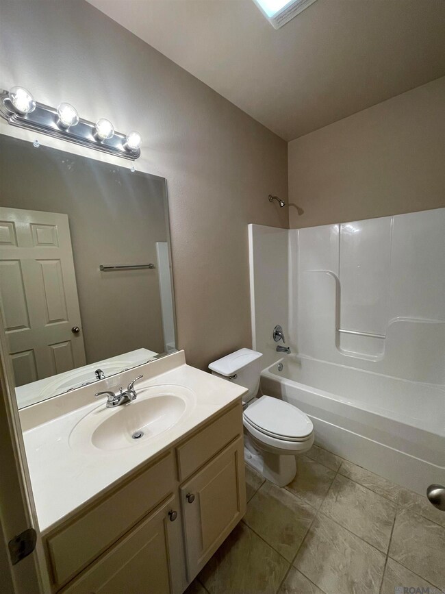 15092 Rimrock Ct, Baton Rouge, LA 70819 - photo 7